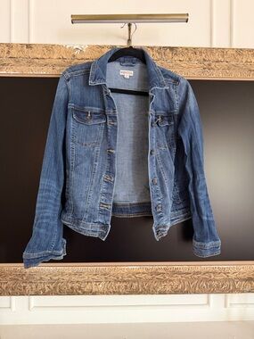 Vintage Merona Women's Medium Blue Denim Trucker Jacket